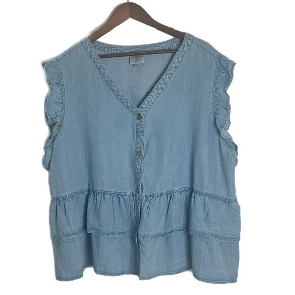 Hayden Los Angeles Women’s Button Detail Ruffled Denim Sleeveless Top - Picture 2 of 5